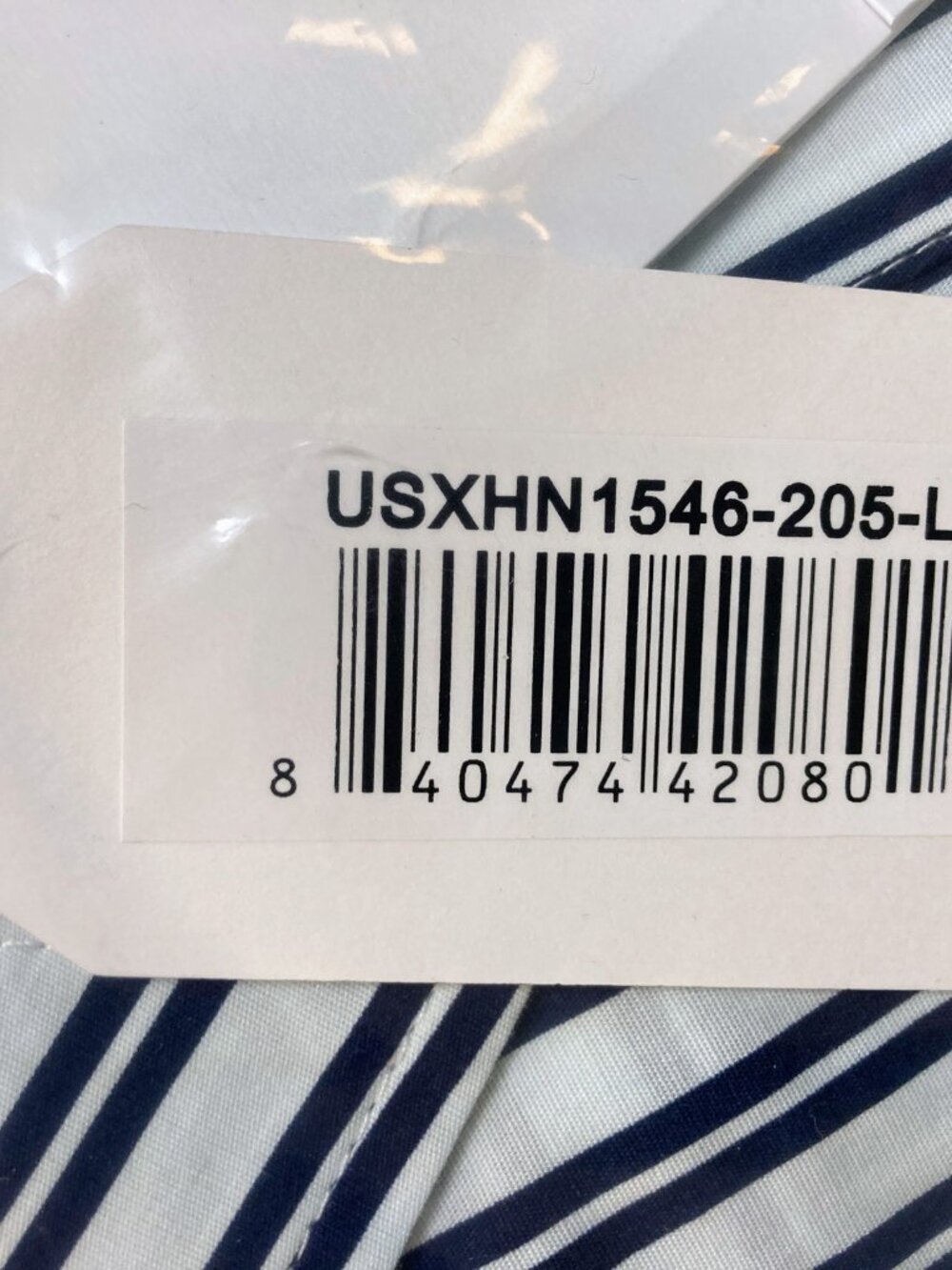 NWT Universal Standard button down white/navy, L (W 22-24) - Picture 5 of 9